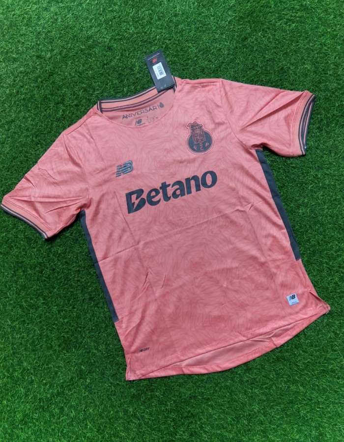 25/26 Porto